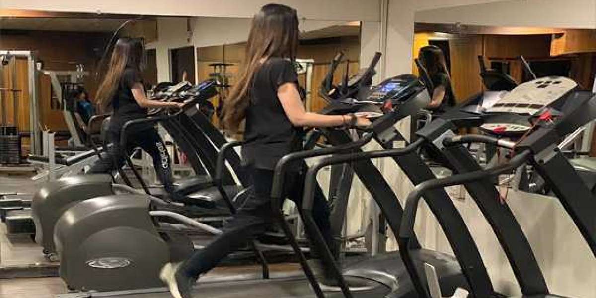 Finding the Perfect Ladies Fitness Club in Karachi