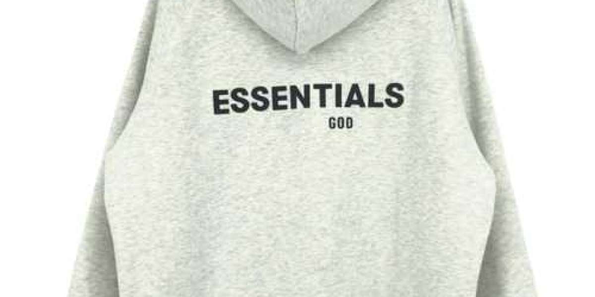 Essentials Hoodies: The Perfect Outfit for a Laid-Back Day